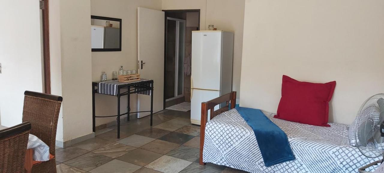 13 @ Rhinoroad Nelspruit Apartment Mbombela Luaran gambar
