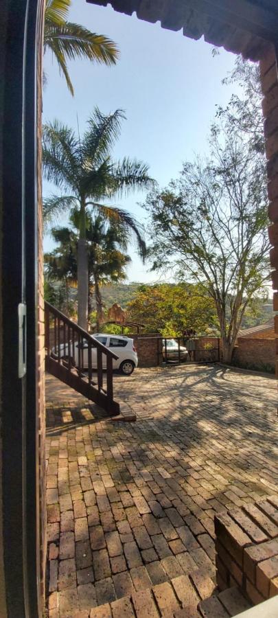 13 @ Rhinoroad Nelspruit Apartment Mbombela Luaran gambar